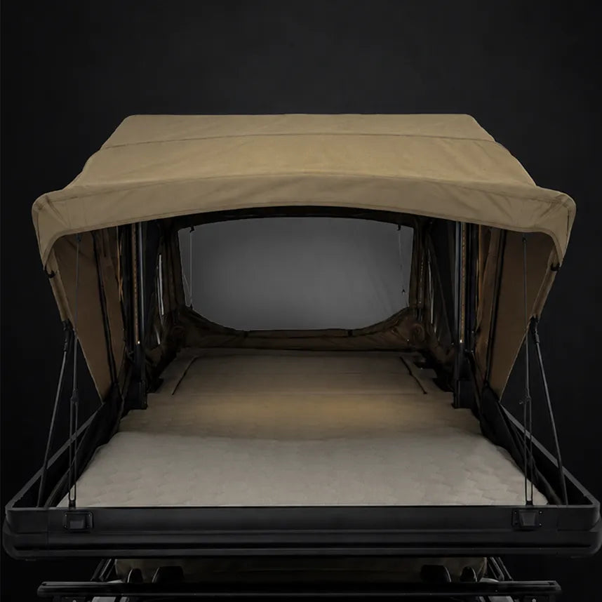 The panoramic upper resting cabin of the PickupMate Trunk