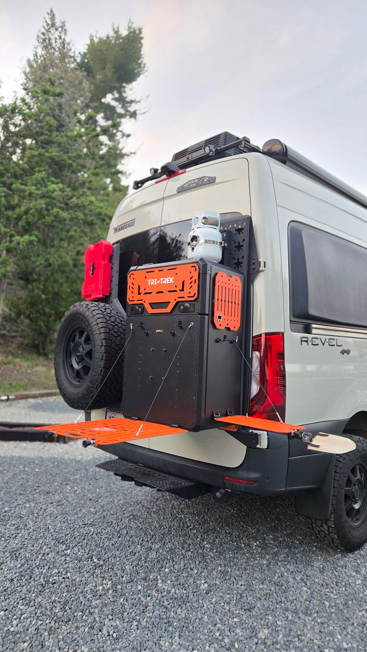 Tri-Trek OUTLAND PRO Sprinter Van Rear Storage Box Storm Silver