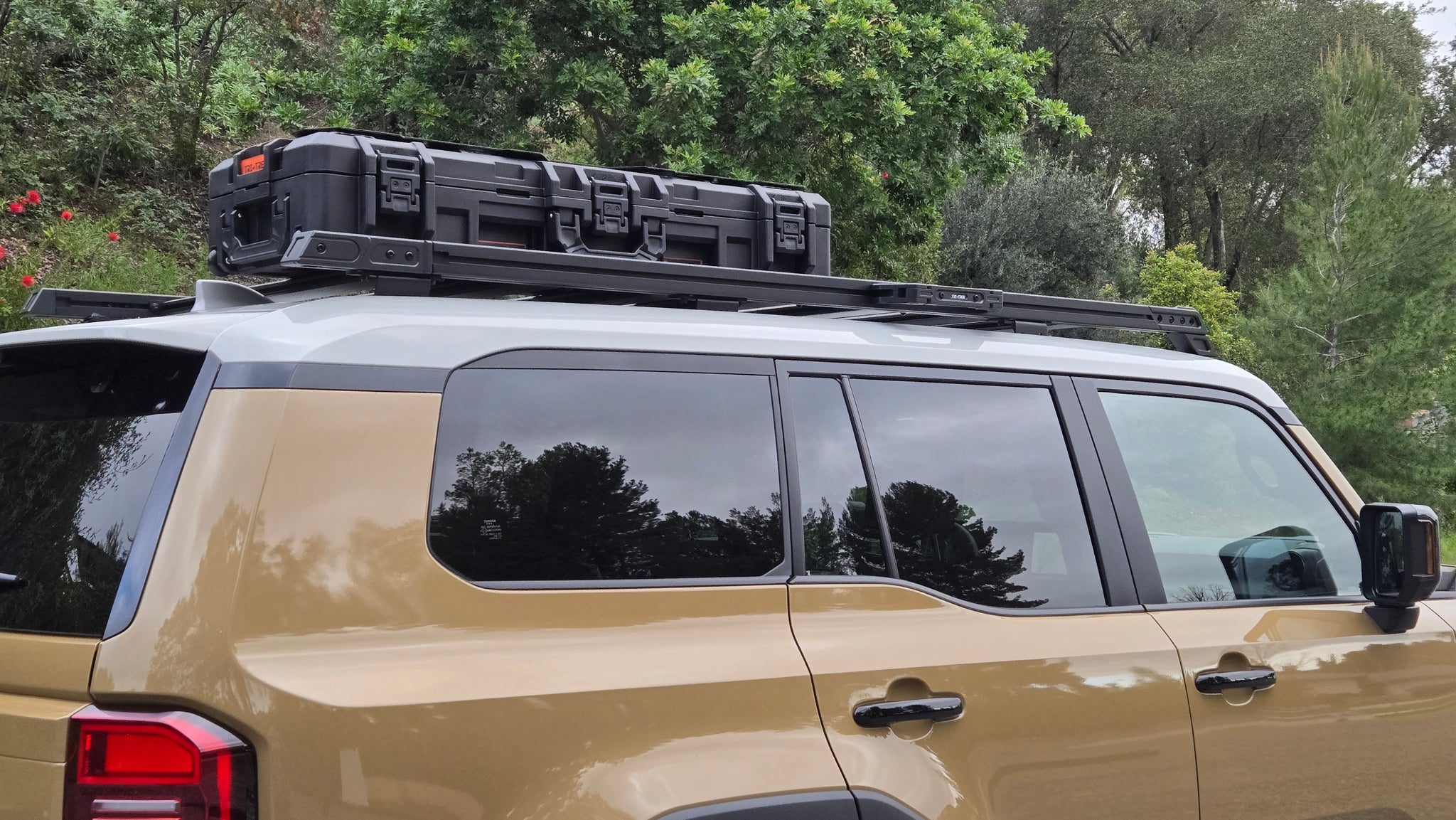 Tri-Trek Aluminum Alloy CNC Roof Rack for 2024-2026 Toyota Land Cruiser / Lexus GX550