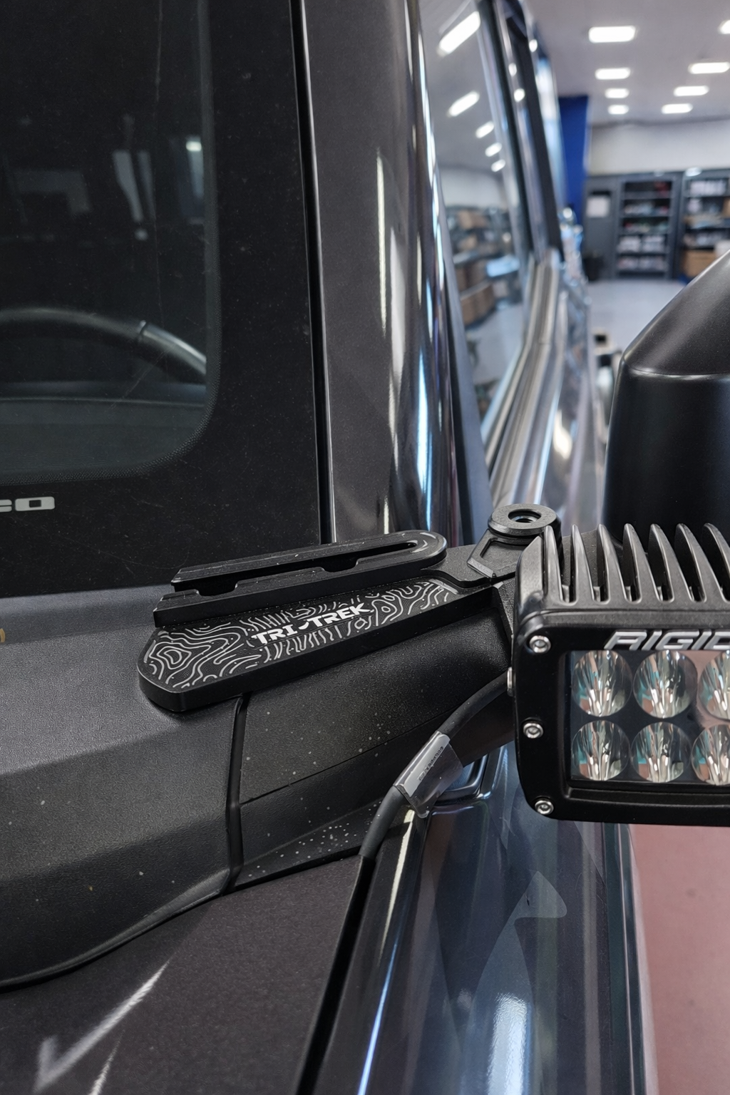 Tri-Trek Aluminum A-Pillar Light System Mount For Ford Bronco