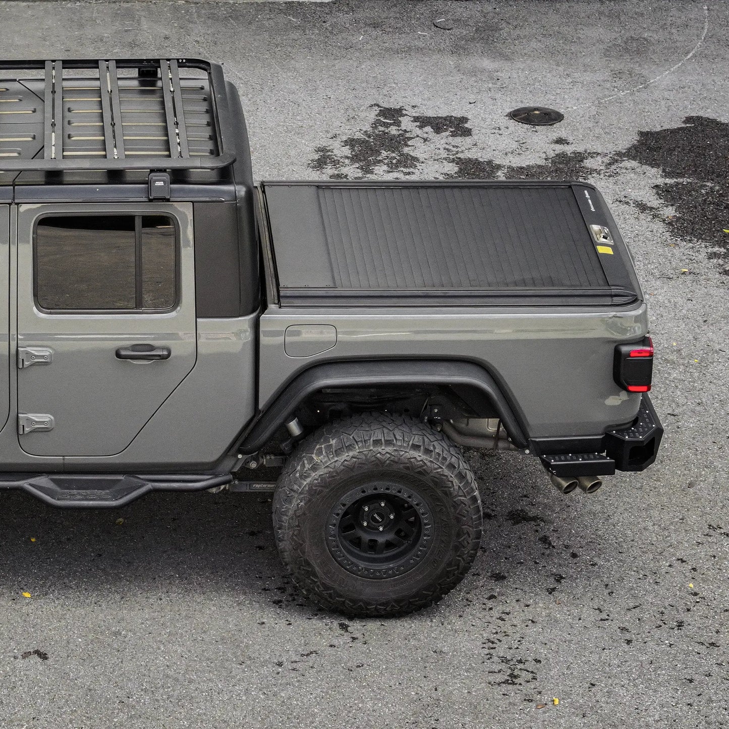 Hard Roll-Up Tonneau Cover
