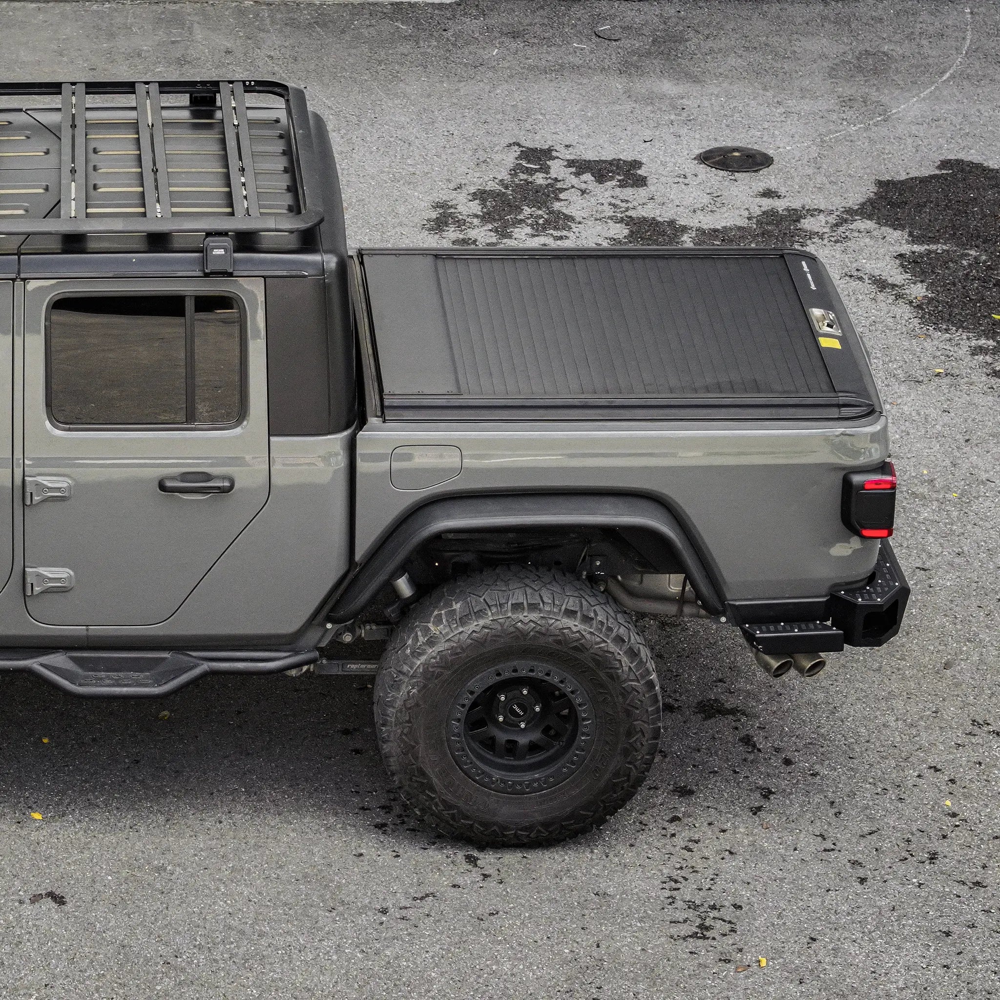 Hard Roll-Up Tonneau Cover