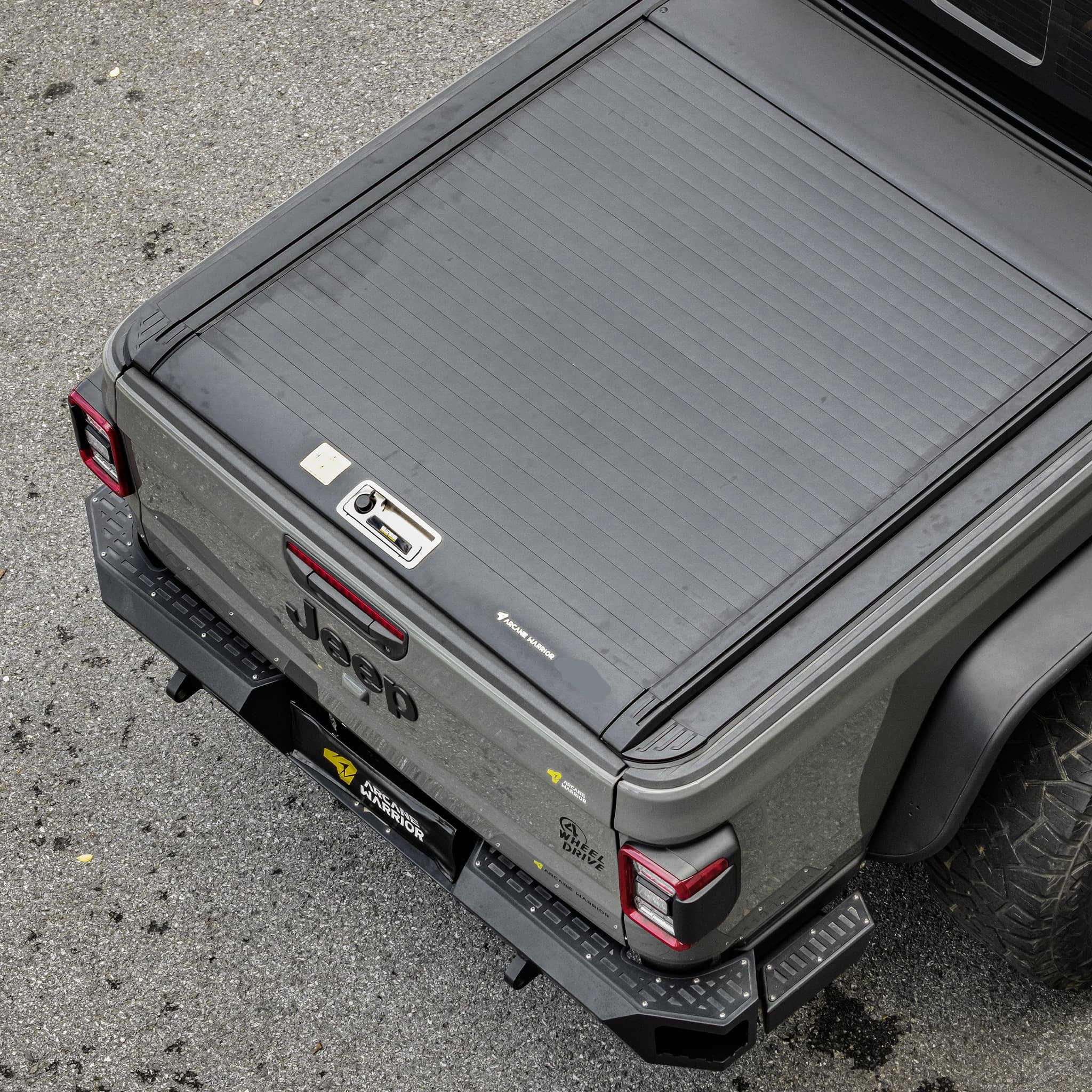 Hard Roll-Up Tonneau Cover