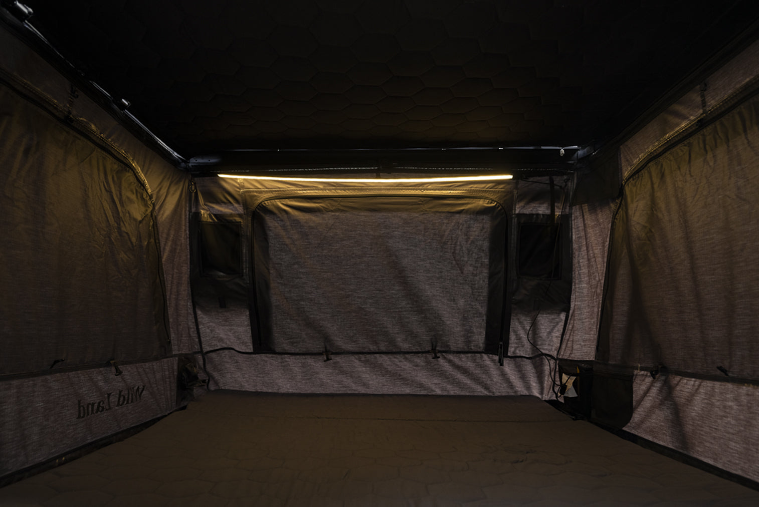 Wild Land Roof Top Tent Sky Rover